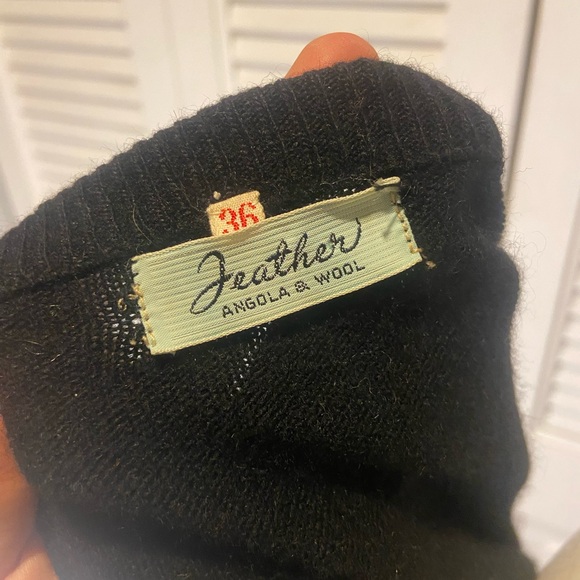 Vintage Black Angora Wool Blend by Feather - Picture 9 of 10